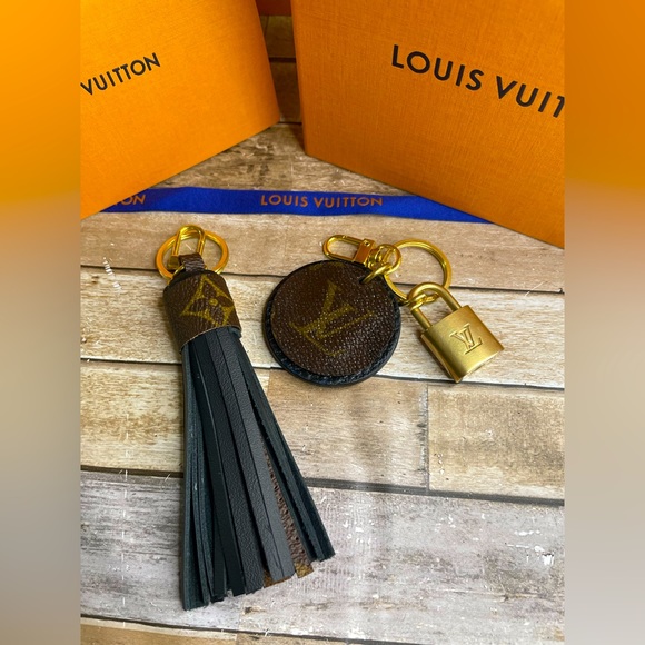 Louis Vuitton Lock and bag charm - Picture 1 of 5